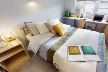iQ Grosvenor House Student Halls, 21-23 Newarke Street, City Centre, Leicester, LE1 5SP - Image 3